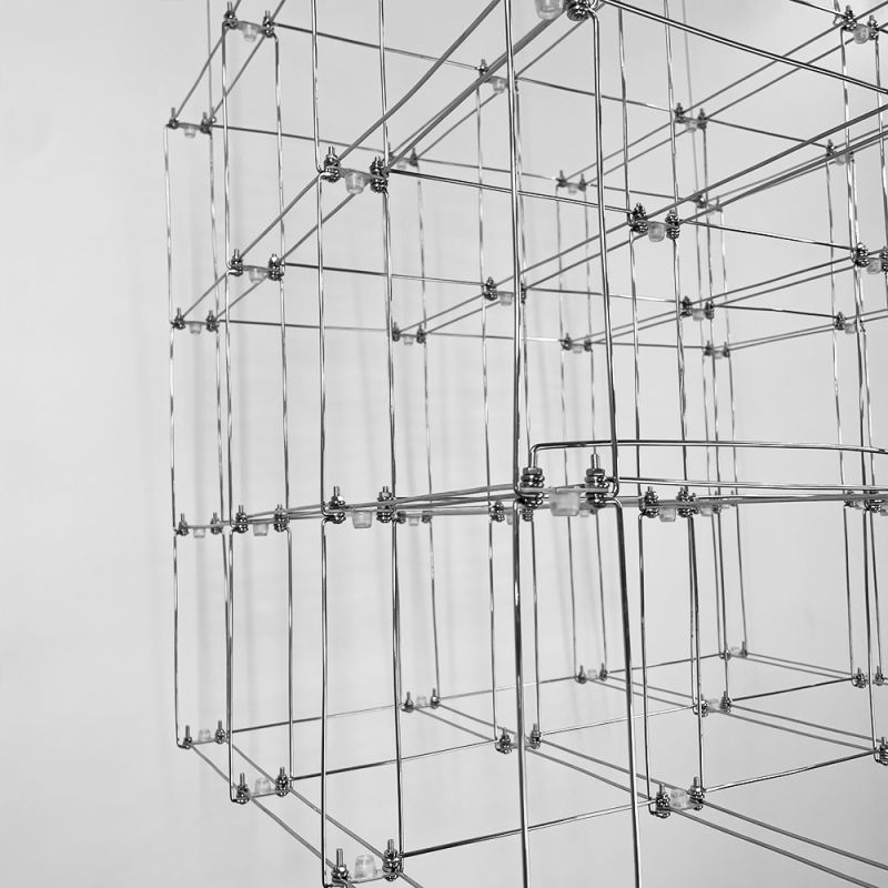 Срібна геометрична люстра у формі паралелепіпеда 100х72х60 см