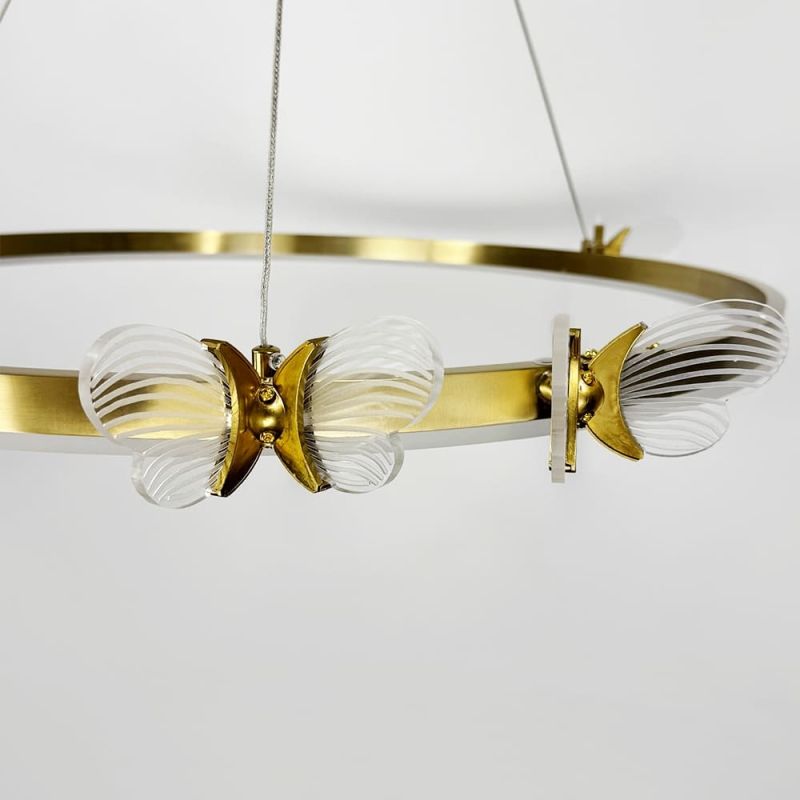Світлодіодна люстра кільце із метеликами в латунному корпусі Ø 60 см