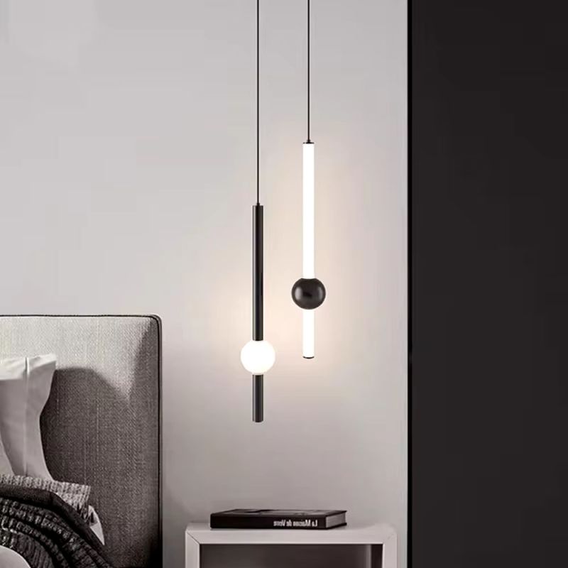 Led світильник у вертикальній формі 60 см із чорною кулькою